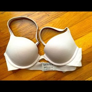 Spanx Pillow Cup Signature Push-Up Plunge Bra